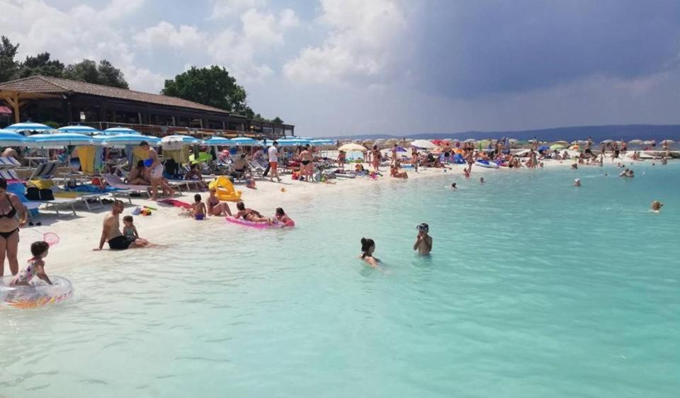 Apartmani Mali Selce Luaran gambar