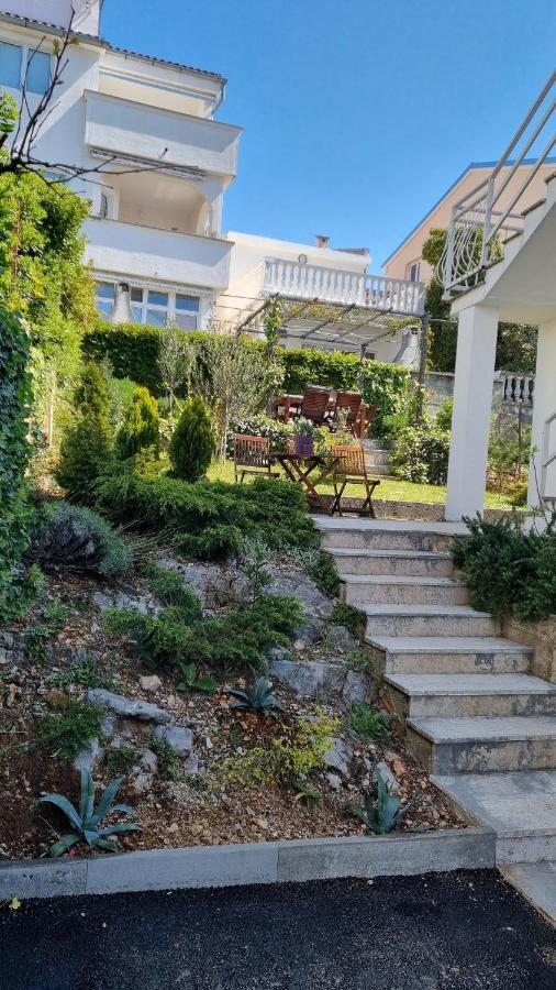 Apartmani Mali Selce Luaran gambar